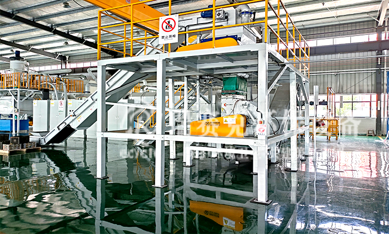 鋰電池綜合利用生產(chǎn)線(xiàn)湖南現(xiàn)場(chǎng)