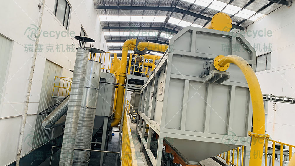 鋰電池?zé)峤饣厥占夹g(shù) 助力廢舊電池資源化閉環(huán)發(fā)展